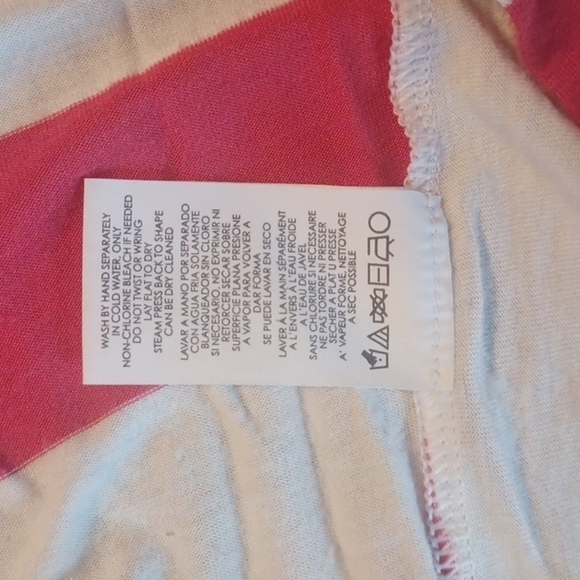 𝅺 Cabi red/ off white striped tank by Cabi .Size medium. - Picture 7 of 10